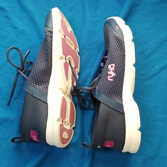 Ryka Joyful walking shoe - Picture 4 of 8